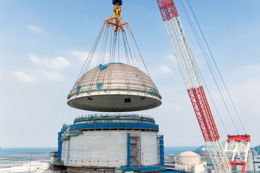 Cina: cupola da 270 tonnellate installata sul reattore Ningde 5 in Fujian