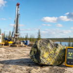 Stallion Uranium: radioattività elevata a Coyote, programma di perforazione ampliato